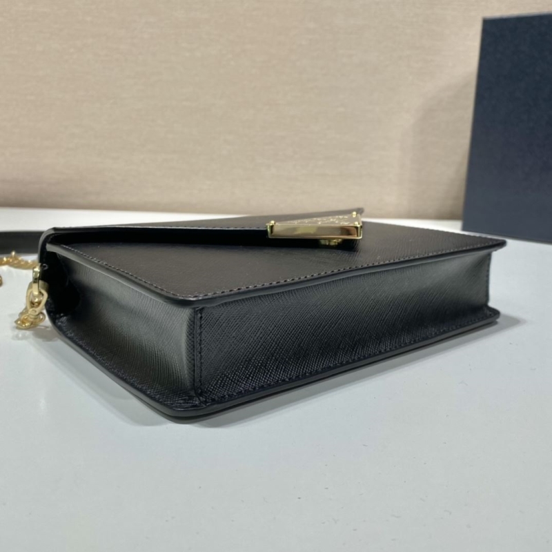 Pra*a satchel bags